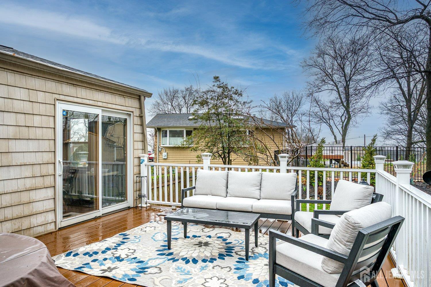 8 Adelphi Court Edison, NJ 08837 - Photo 29 of 36