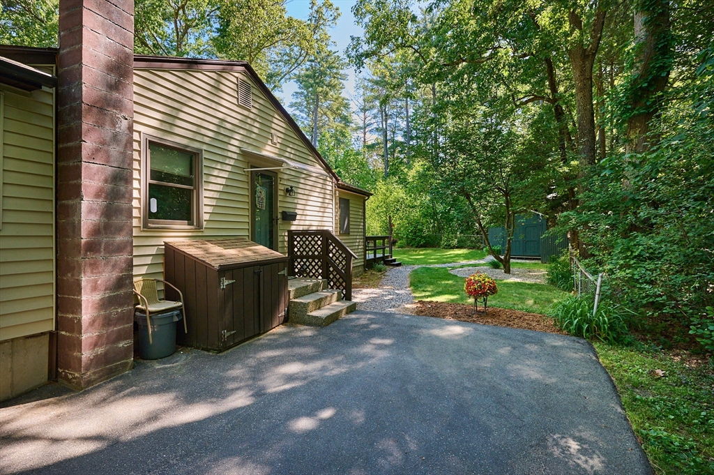 20 Cook Road Easthampton, MA 01027 - Photo 20 of 37