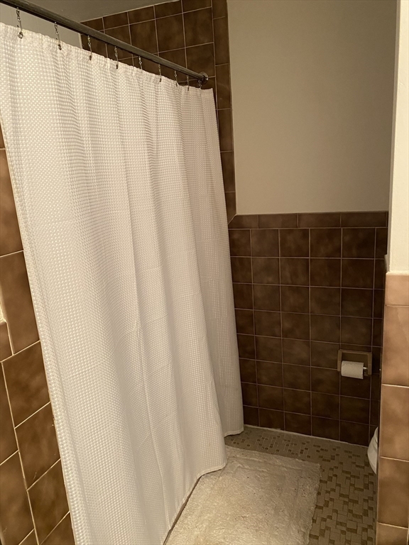 32 Hamilton Road, Unit 107 Arlington, MA 02474 - Photo 12 of 13