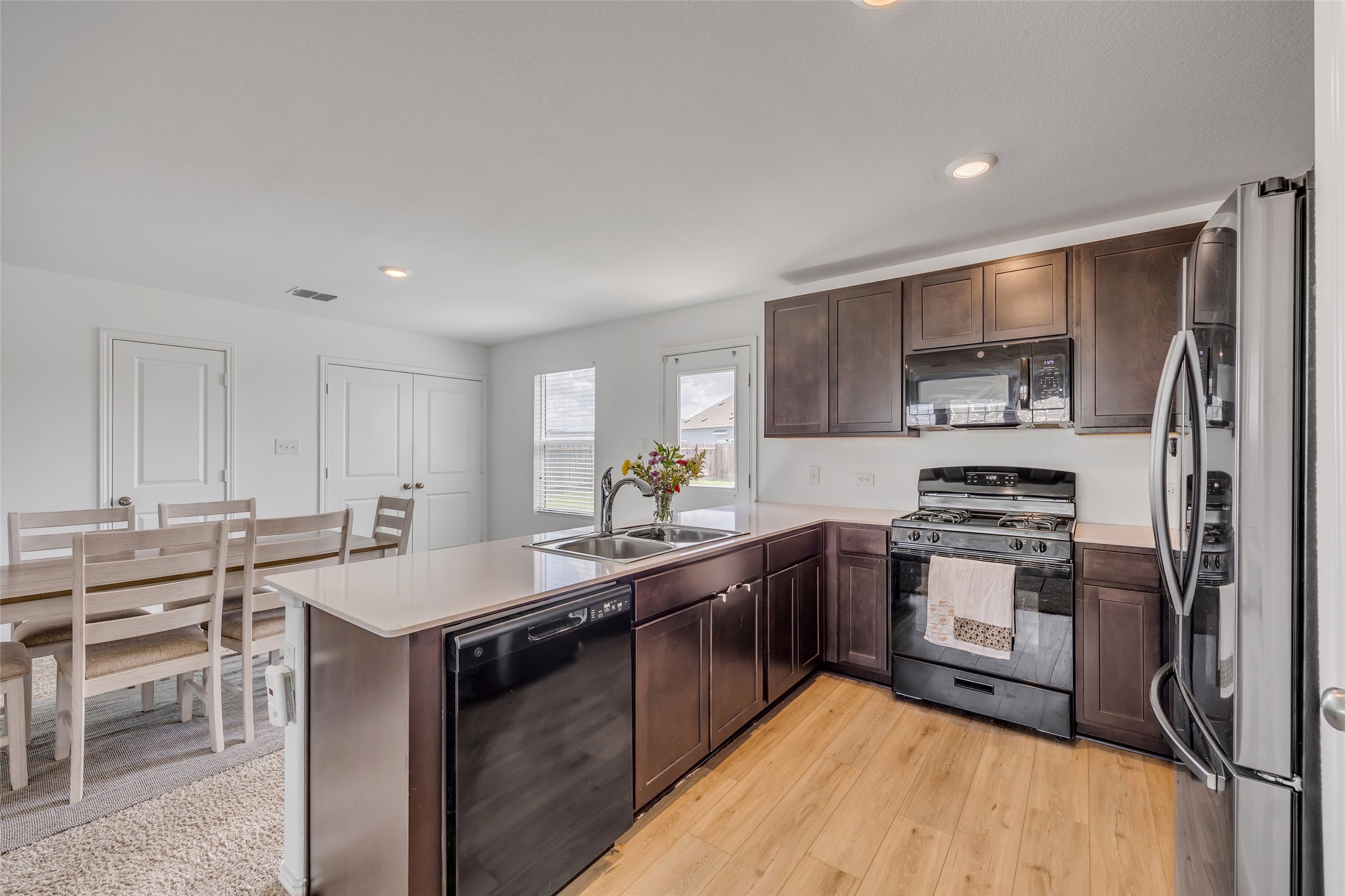 2406 Windrow Lane Lockhart, TX 78644 - Photo 11 of 27