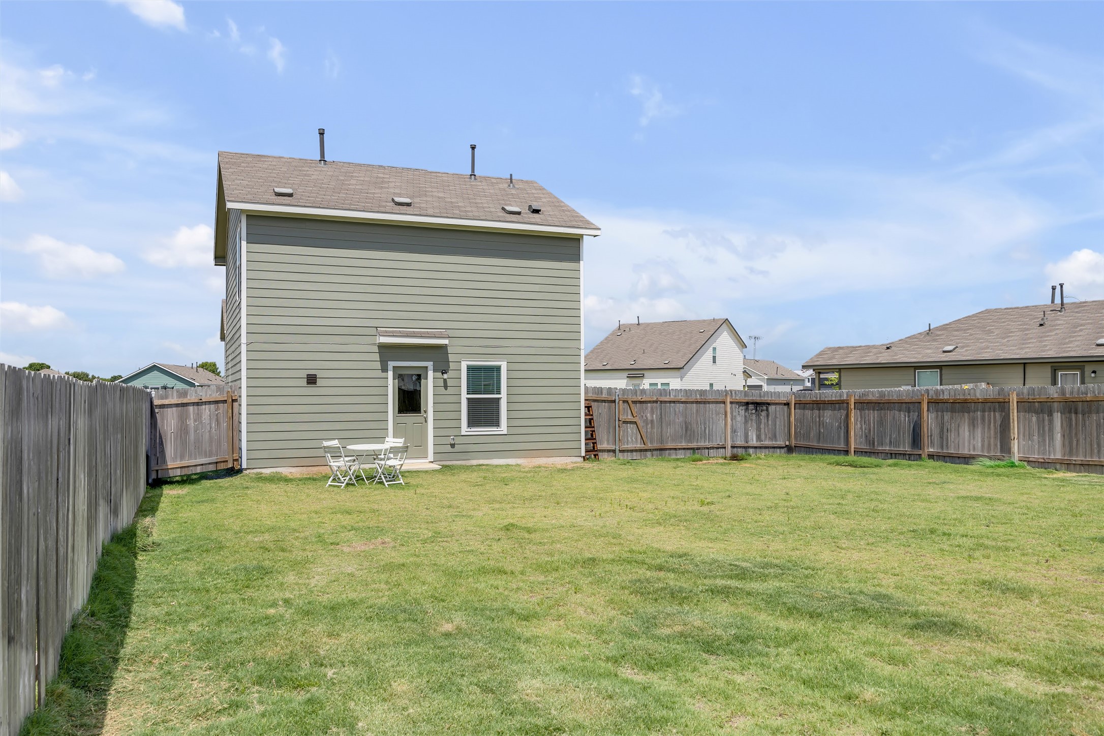 2406 Windrow Lane Lockhart, TX 78644 - Photo 24 of 27