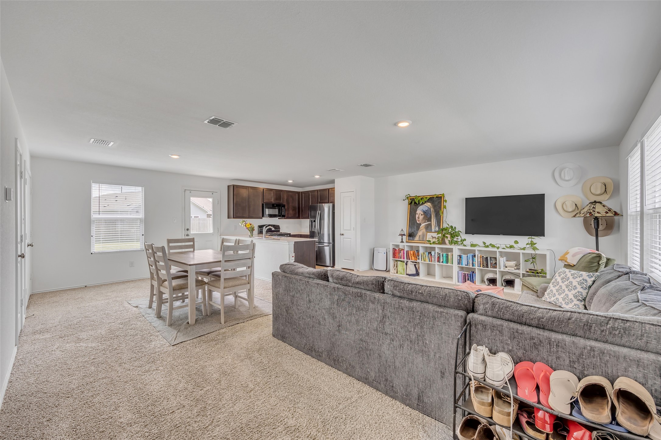 2406 Windrow Lane Lockhart, TX 78644 - Photo 6 of 27