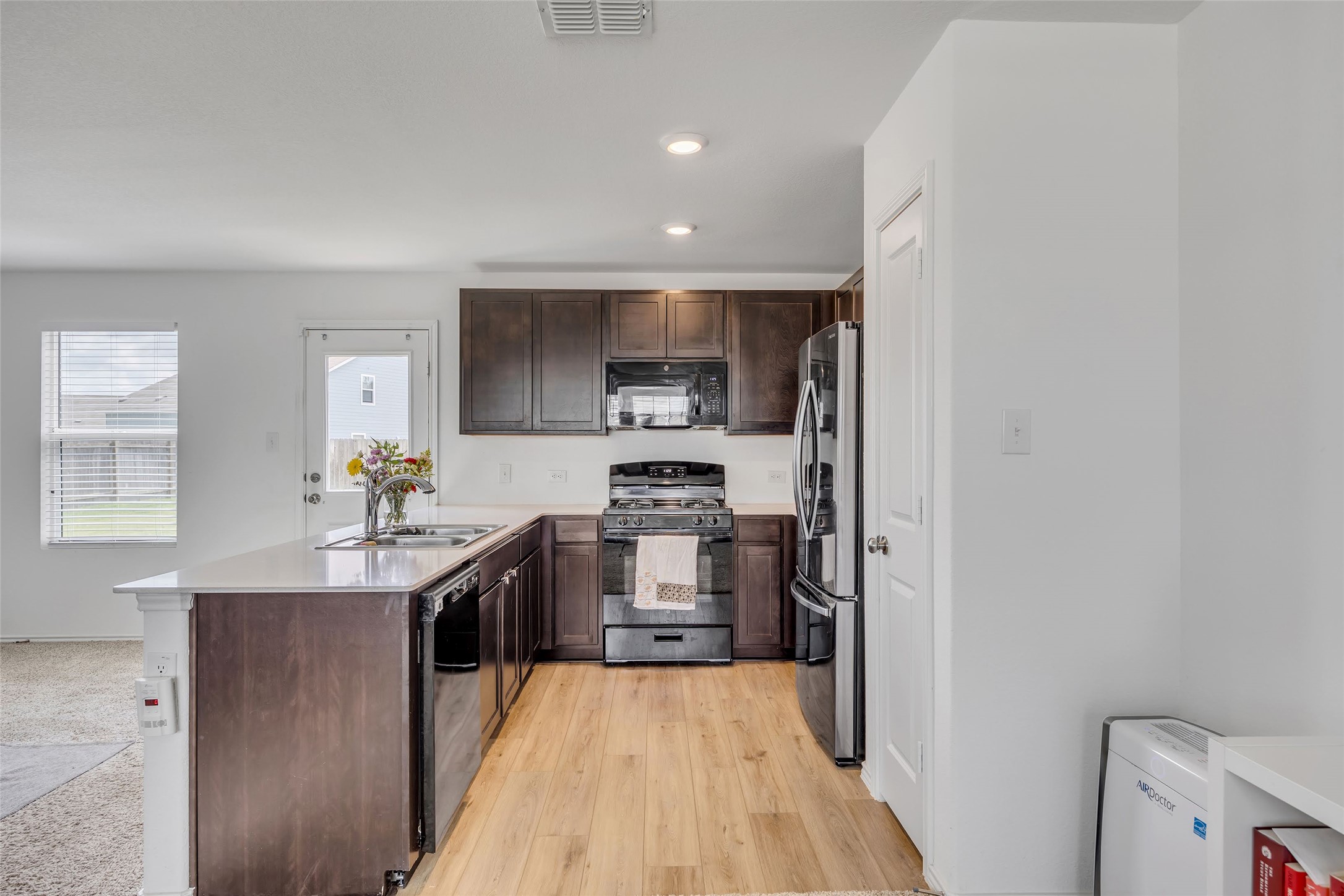 2406 Windrow Lane Lockhart, TX 78644 - Photo 10 of 27