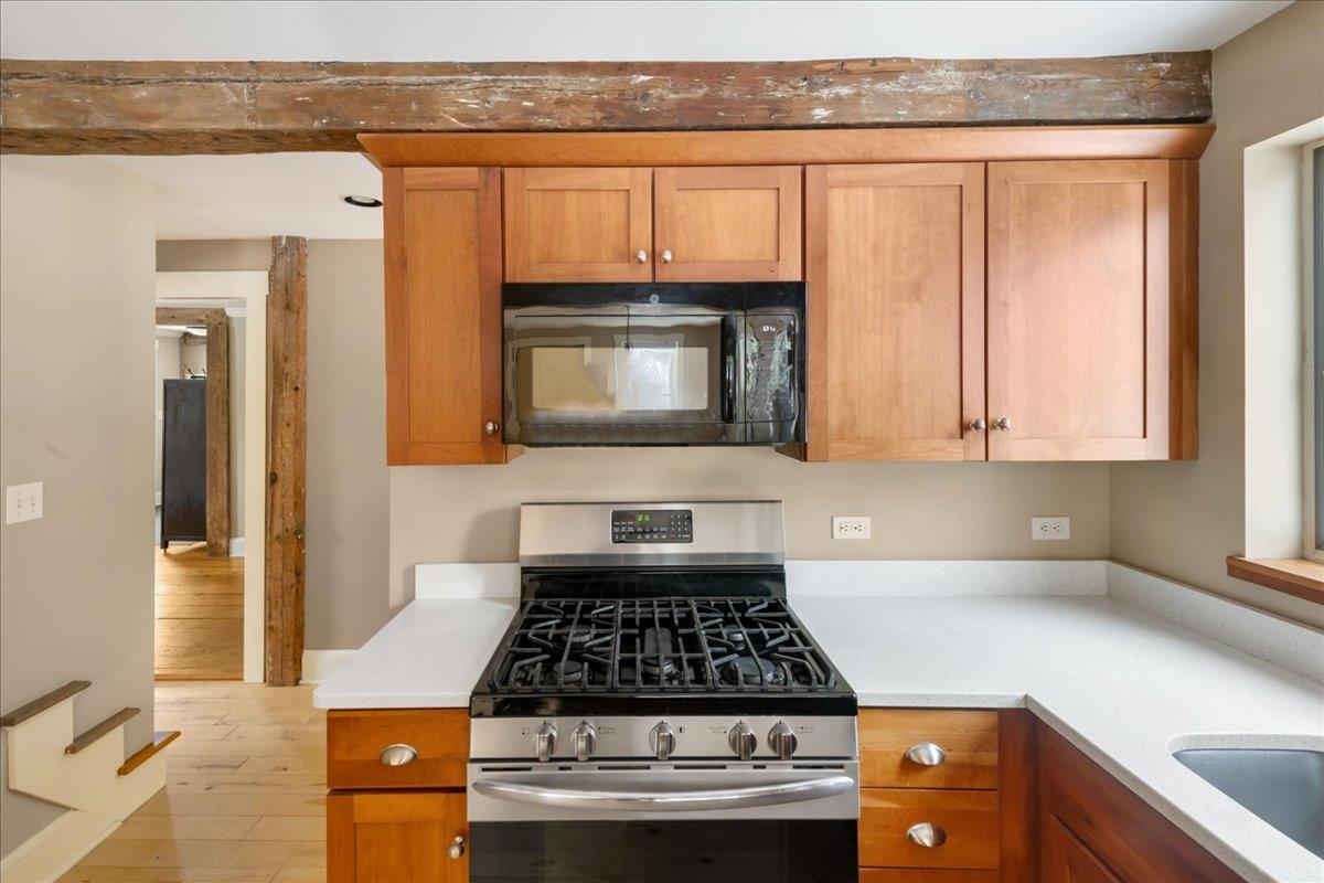 128 3 Mile Bridge Road Middlesex, VT 05602 - Photo 9 of 48