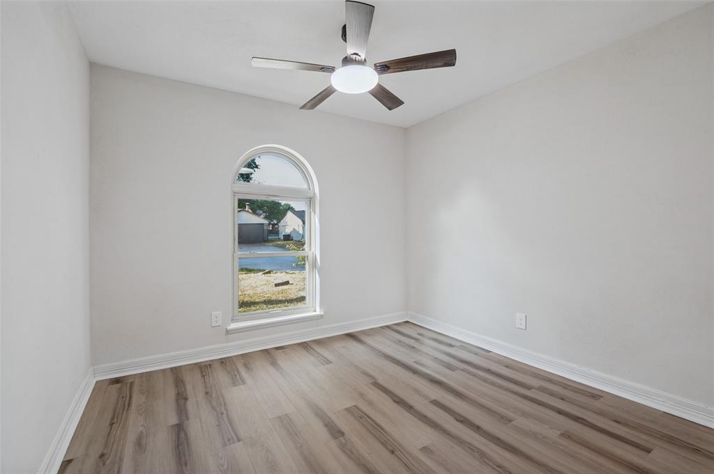 5221 Alpha Drive The Colony, TX 75056 - Photo 17 of 24 Gallery Image 17