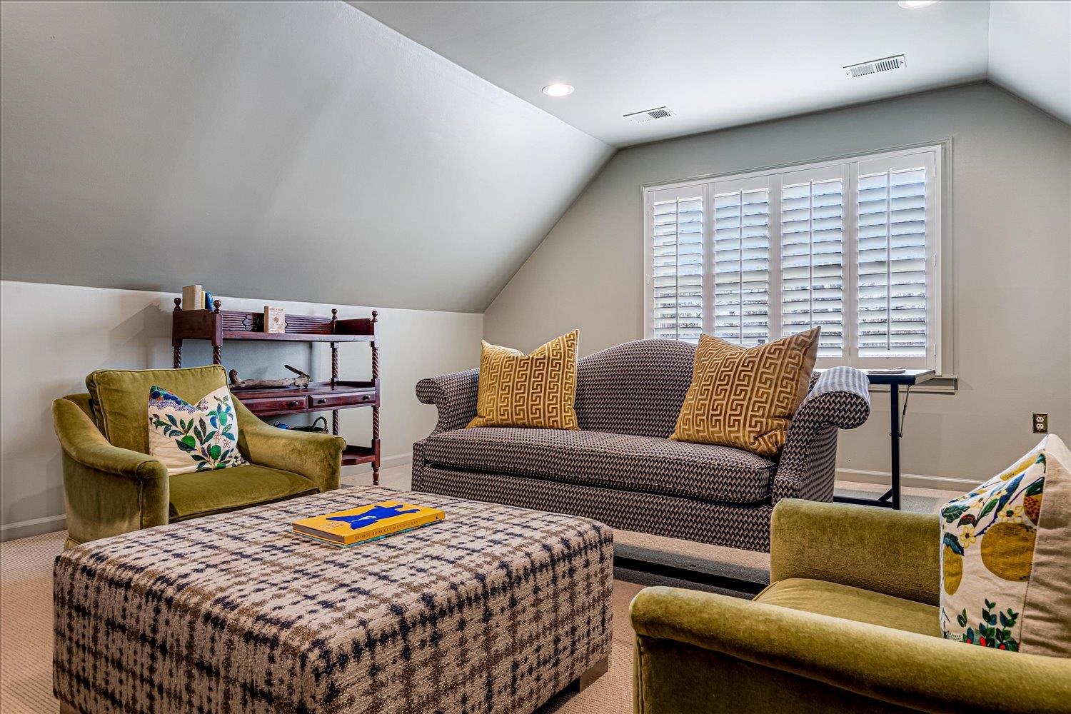 485 River Ridge Cove Memphis, TN 38120 - Photo 24 of 33 Carpeted living area featuring recessed lighting and game area.