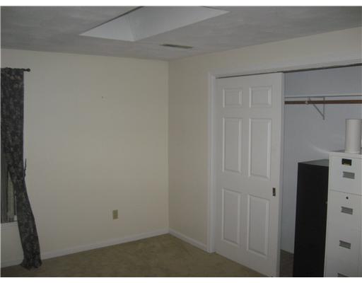 161 West Shore Road, Unit B8 Warwick, RI 02889 - Photo 8 of 16 Bedroom. Upstairs bedroom, skylight in both bedrooms,oversize closets