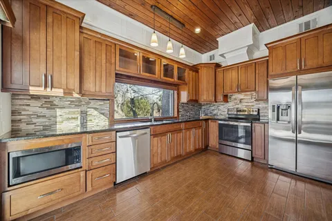 $515,000 | 137 Hill Drive, Granite Shoals, TX 78654