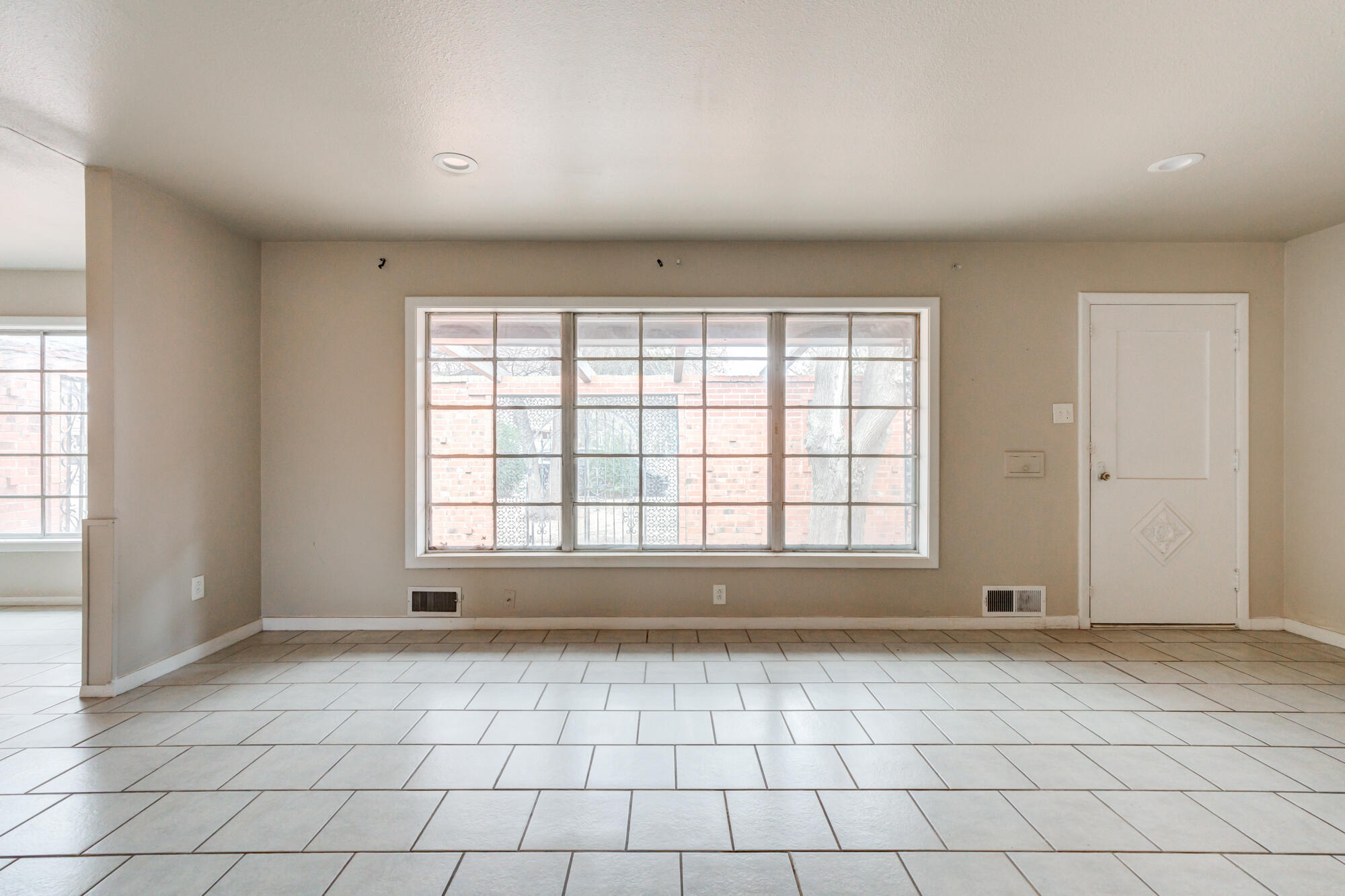 2213 33rd Street Lubbock, TX 79411 - Photo 11 of 45 DSC07451_2_3_4_5