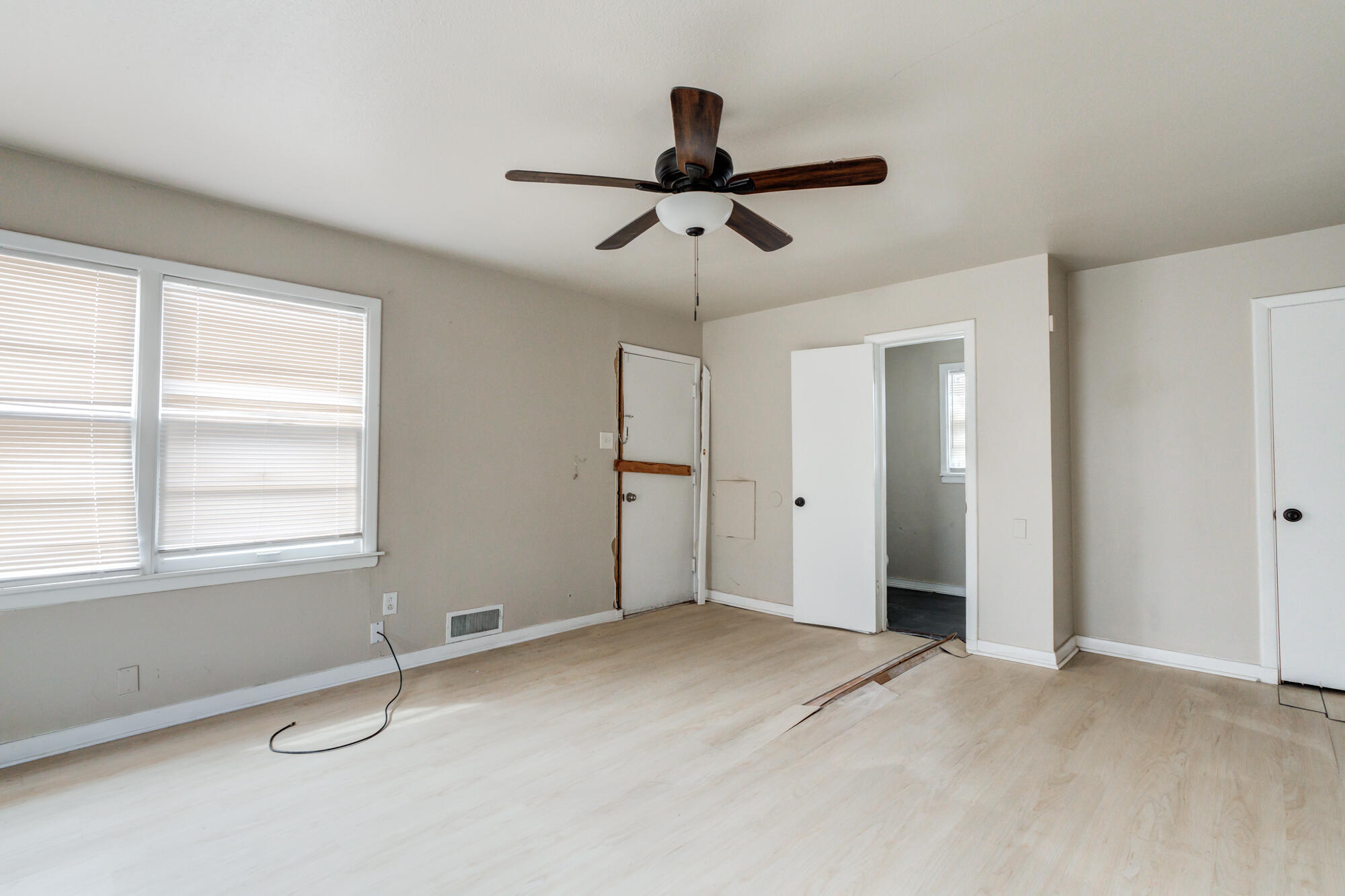 2213 33rd Street Lubbock, TX 79411 - Photo 25 of 45 DSC07506_07_08_09_10