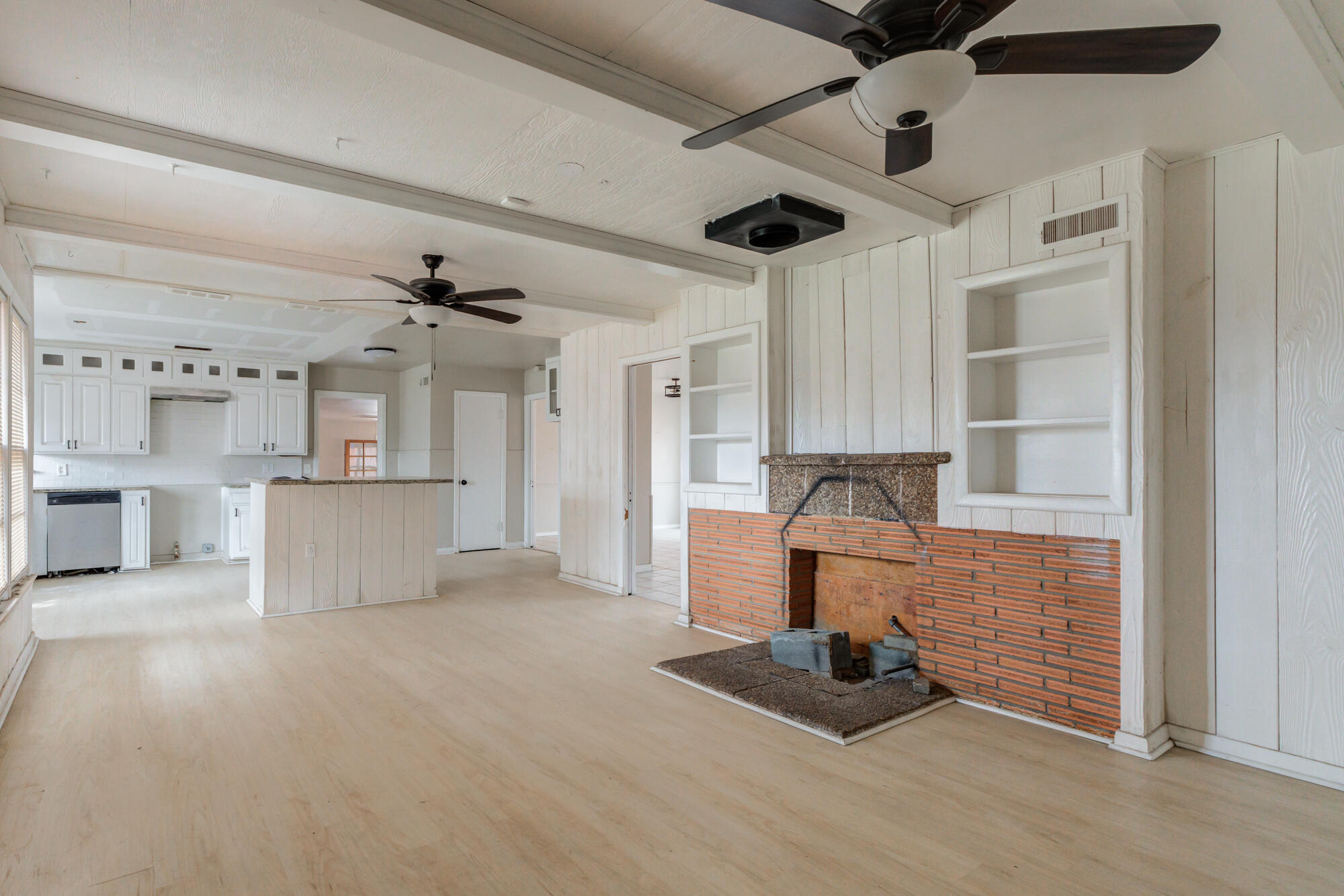 2213 33rd Street Lubbock, TX 79411 - Photo 27 of 45 DSC07516_17_18_19_20