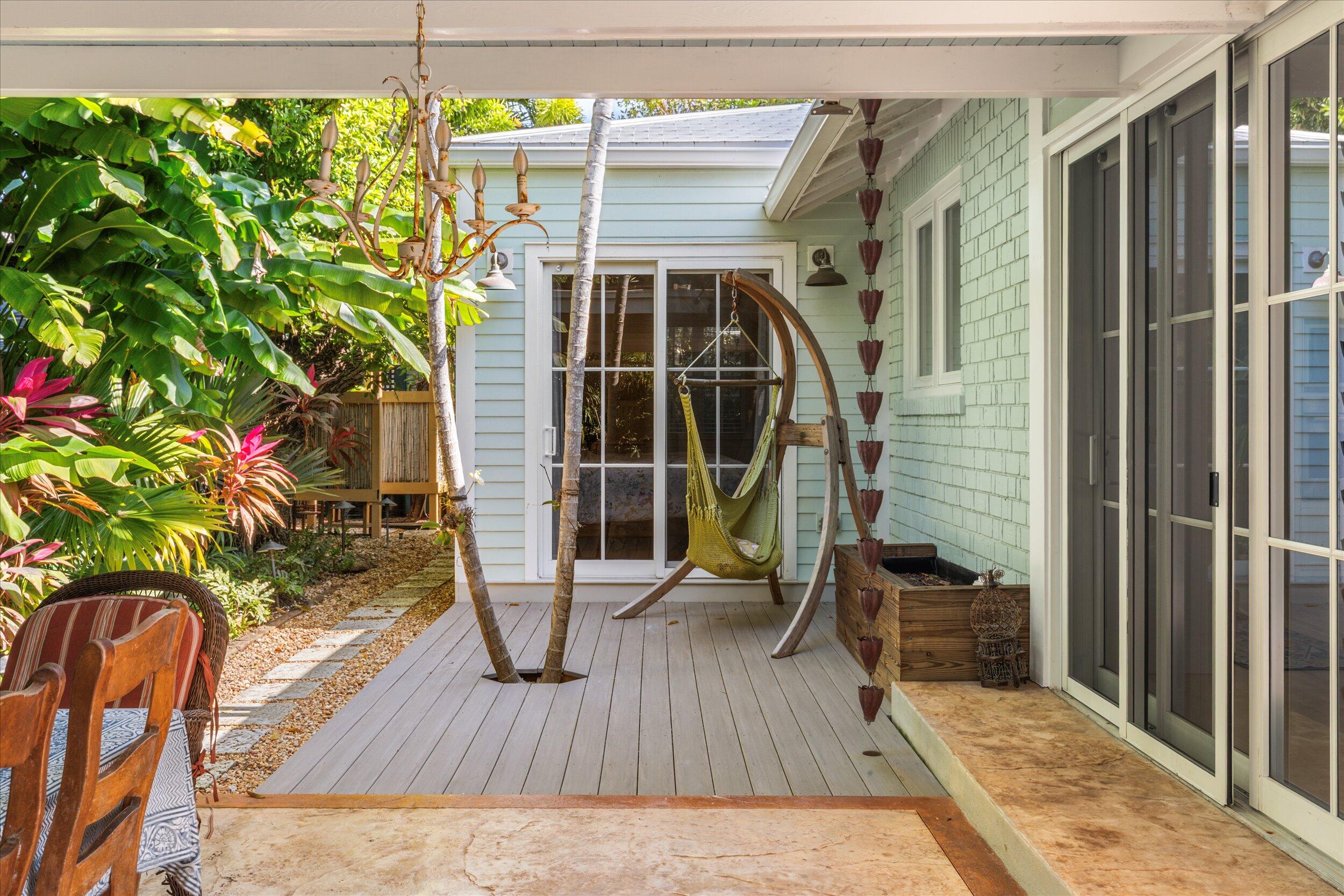 1117 South Street Key West, FL 33040 - Photo 46 of 65 47-047