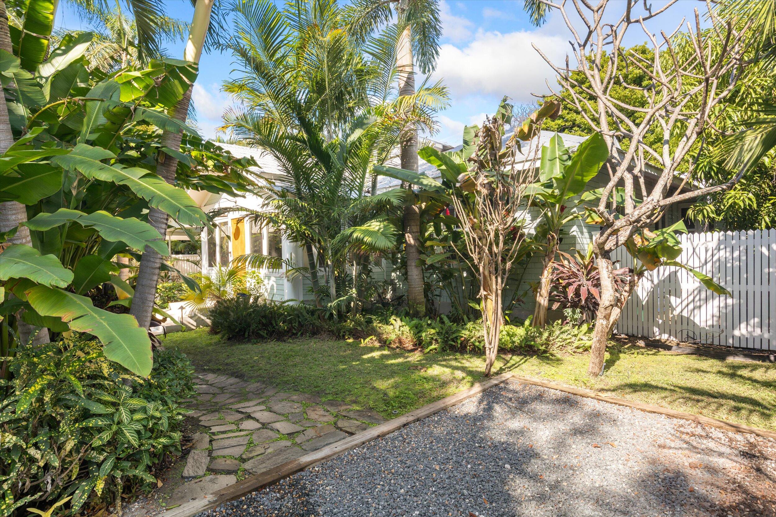 1117 South Street Key West, FL 33040 - Photo 62 of 65 07-007
