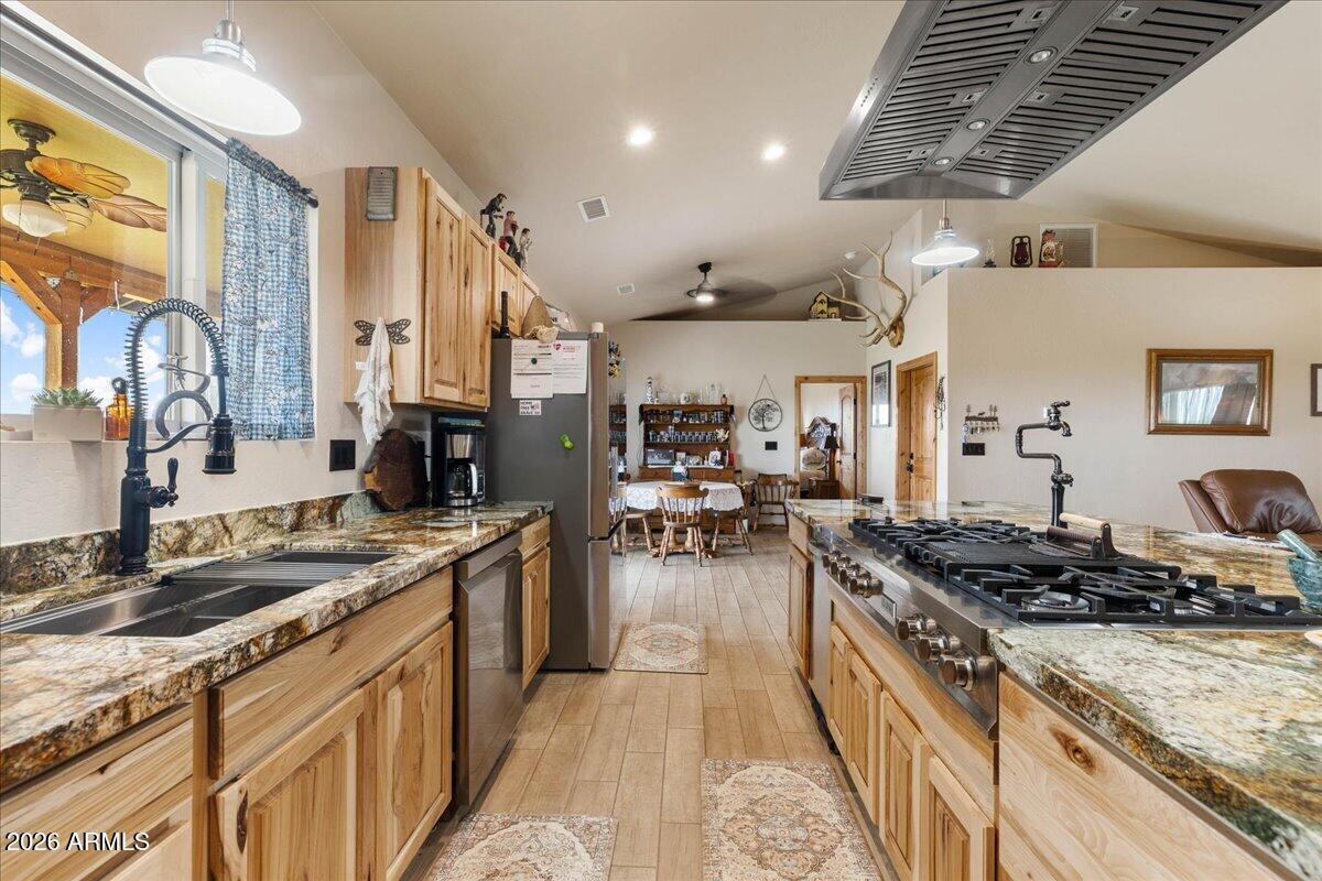 24720 North Rj Way Paulden, AZ 86334 - Photo 14 of 46 14-Kitchen Area