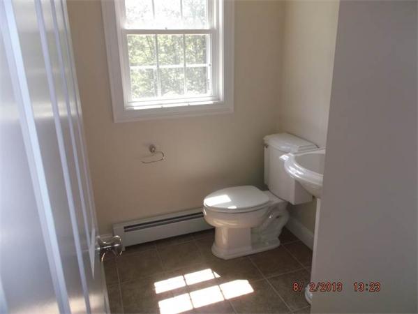 25 Marjorie Lane Rutland, MA 01543 - Photo 10 of 11 Gallery Image 10