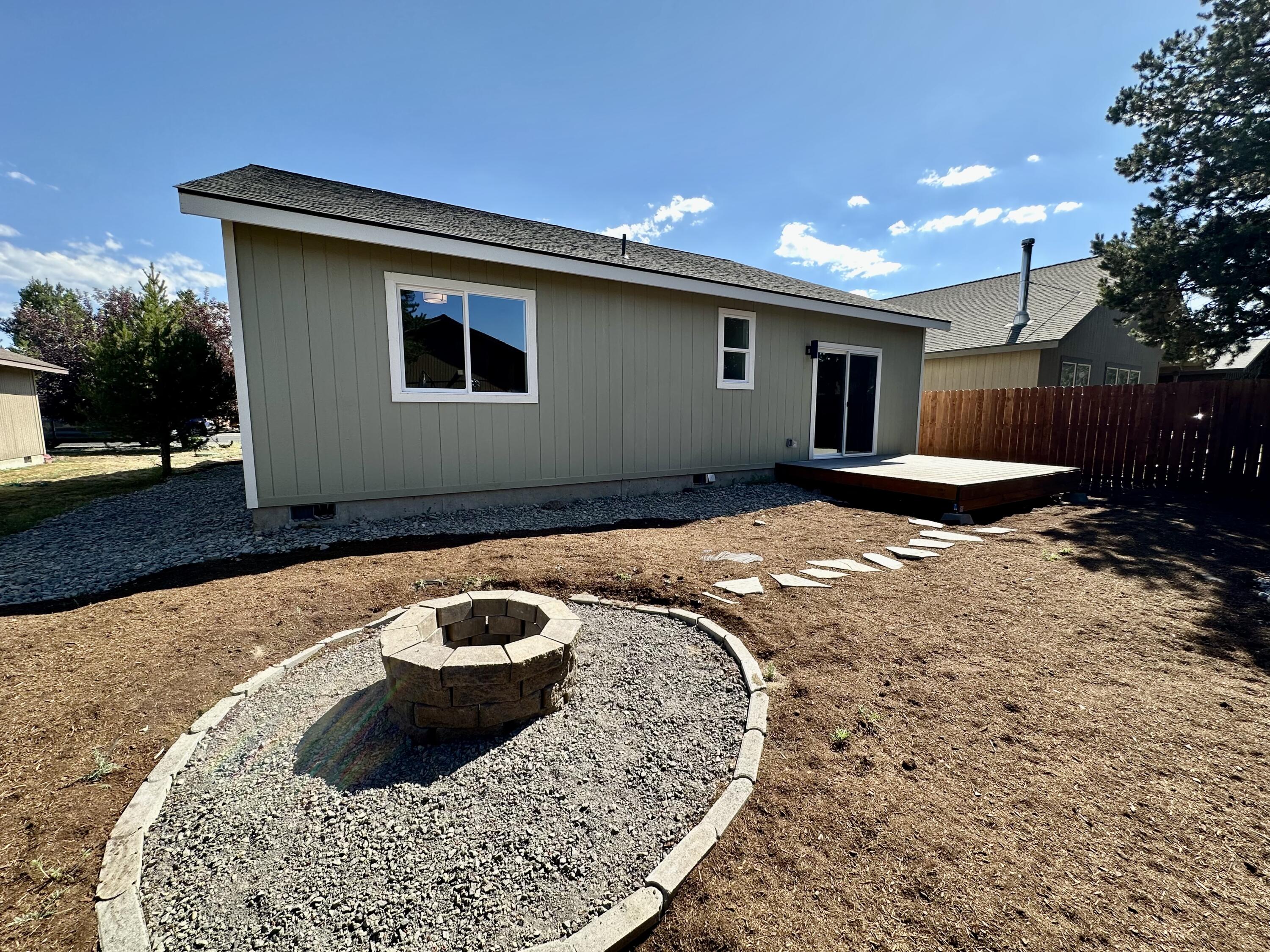 16434 Riley Drive La Pine, OR 97739 - Photo 3 of 18 FullSizeRender-15