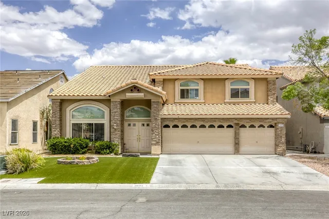 $695,900 | 3692 River Canyon Road, Las Vegas, NV 89129