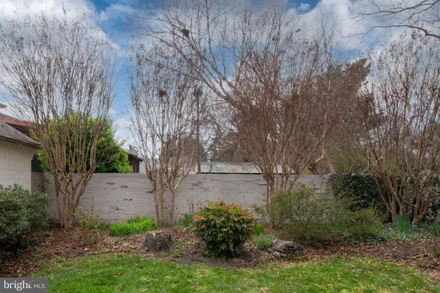 $749,900 | 1504 Augustine Avenue, Fredericksburg, VA 22401