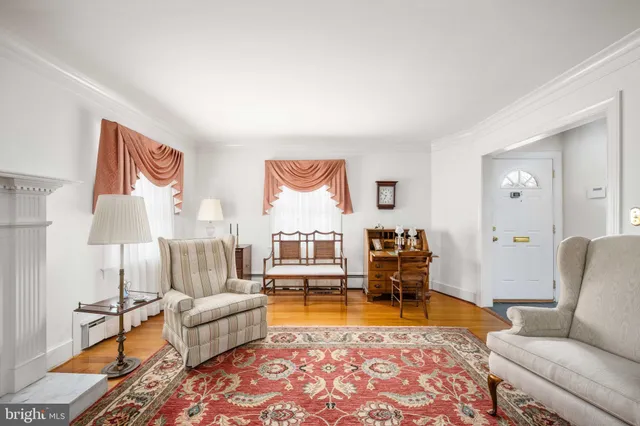 $749,900 | 1504 Augustine Avenue, Fredericksburg, VA 22401