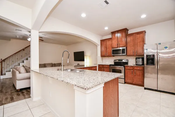 $2,300 | 2818 Windy Thicket Lane, Houston, TX 77082