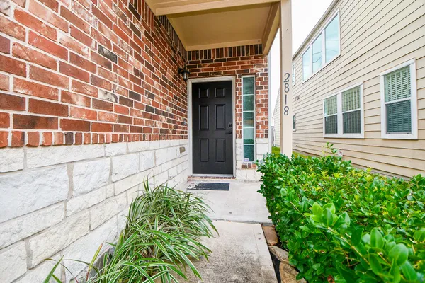 $2,300 | 2818 Windy Thicket Lane, Houston, TX 77082