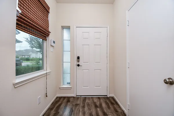$2,300 | 2818 Windy Thicket Lane, Houston, TX 77082