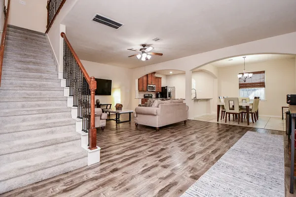 $2,300 | 2818 Windy Thicket Lane, Houston, TX 77082