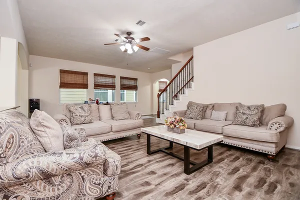 $2,300 | 2818 Windy Thicket Lane, Houston, TX 77082