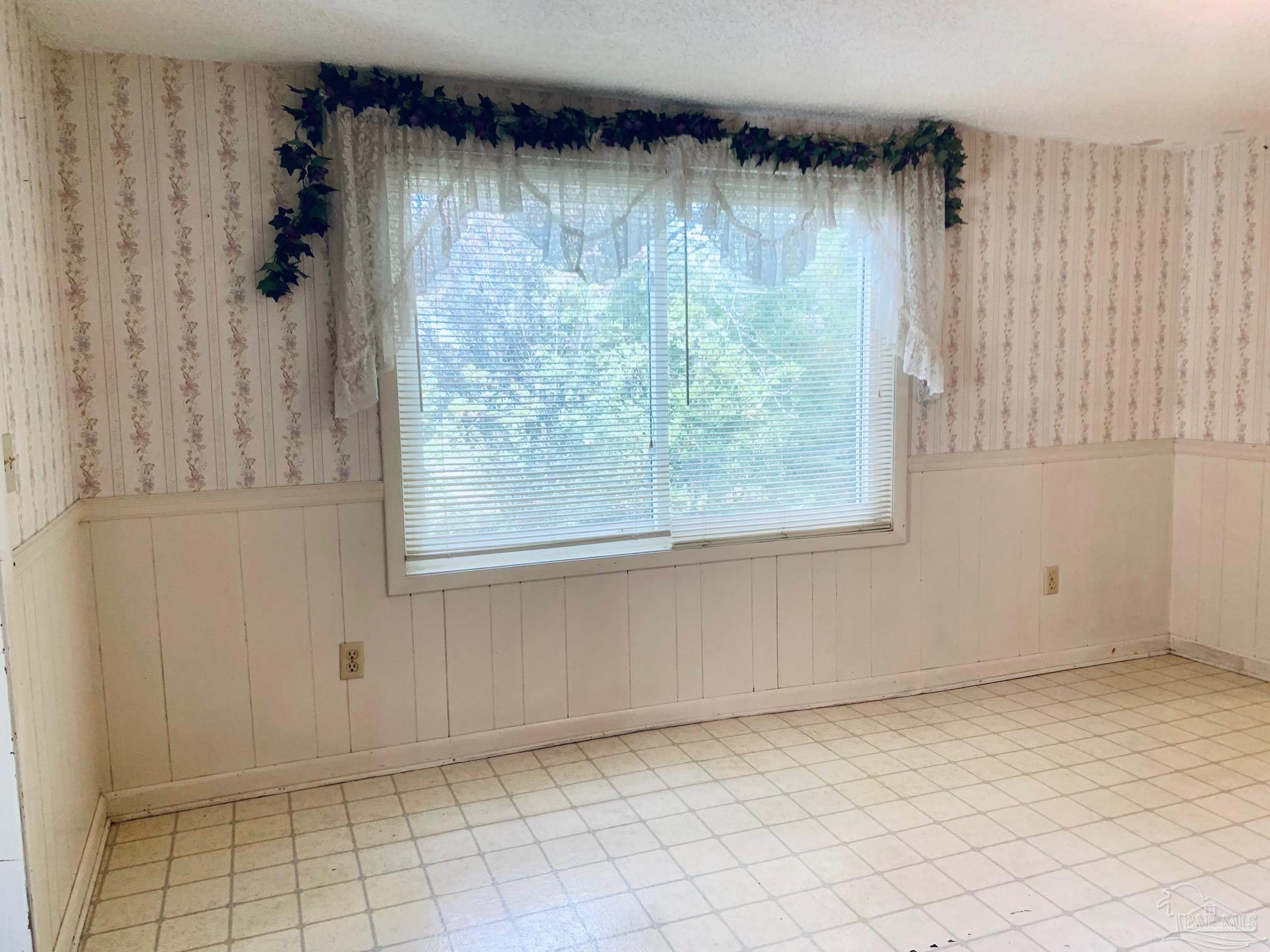 4236 Melton Road Milton, FL 32583 - Photo 4 of 12