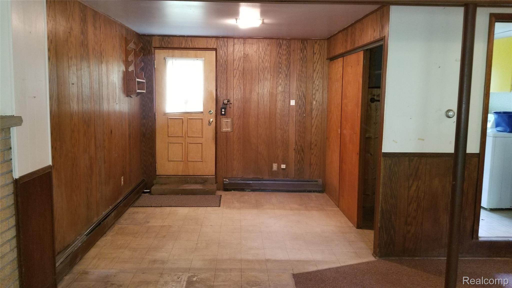 19325 Wahrman Road New Boston, MI 48164 - Photo 49 of 57 Office3.jpg