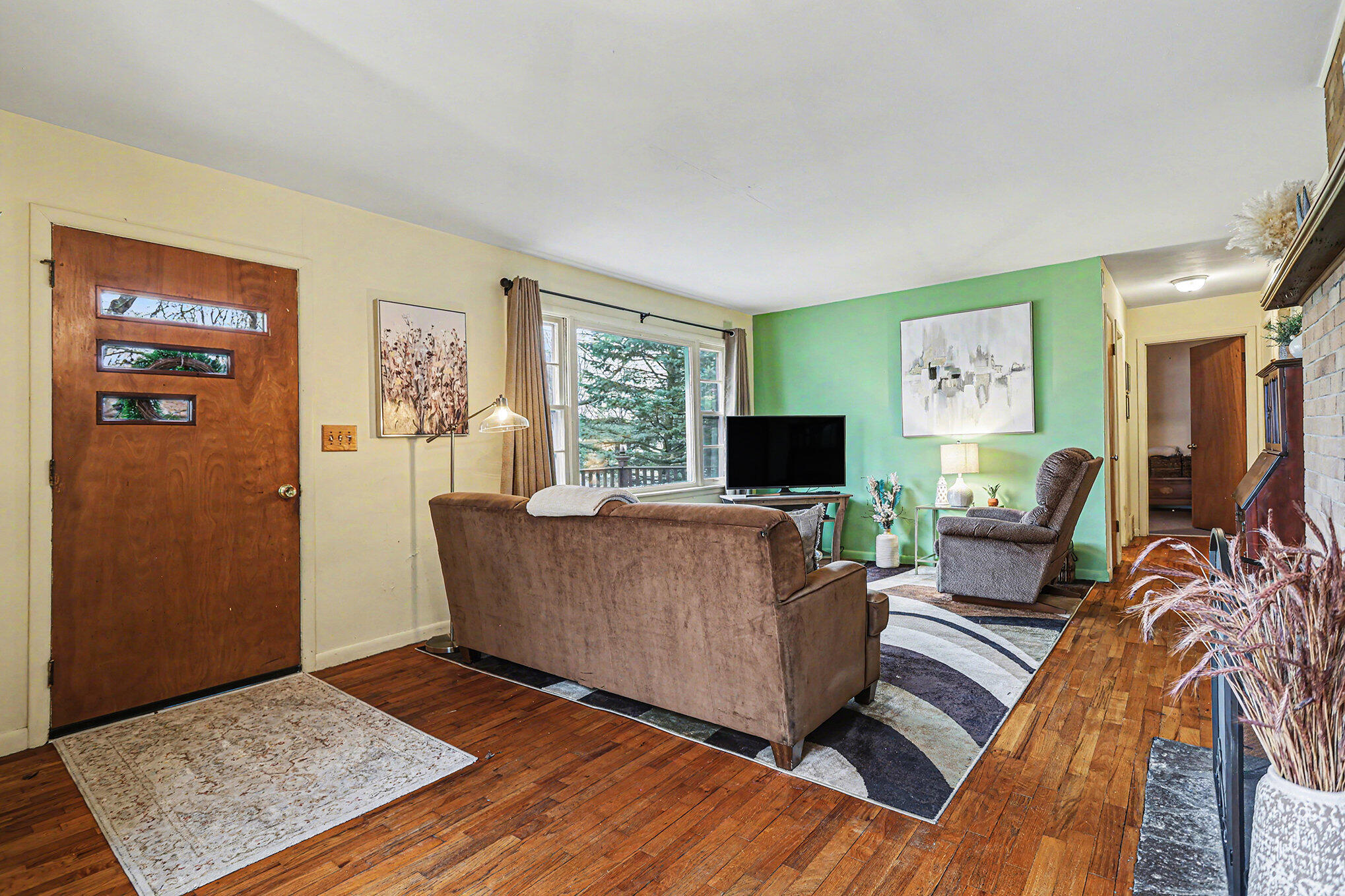 319 Ferguson Road Marshall, MI 49068 - Photo 4 of 25 004_file_982