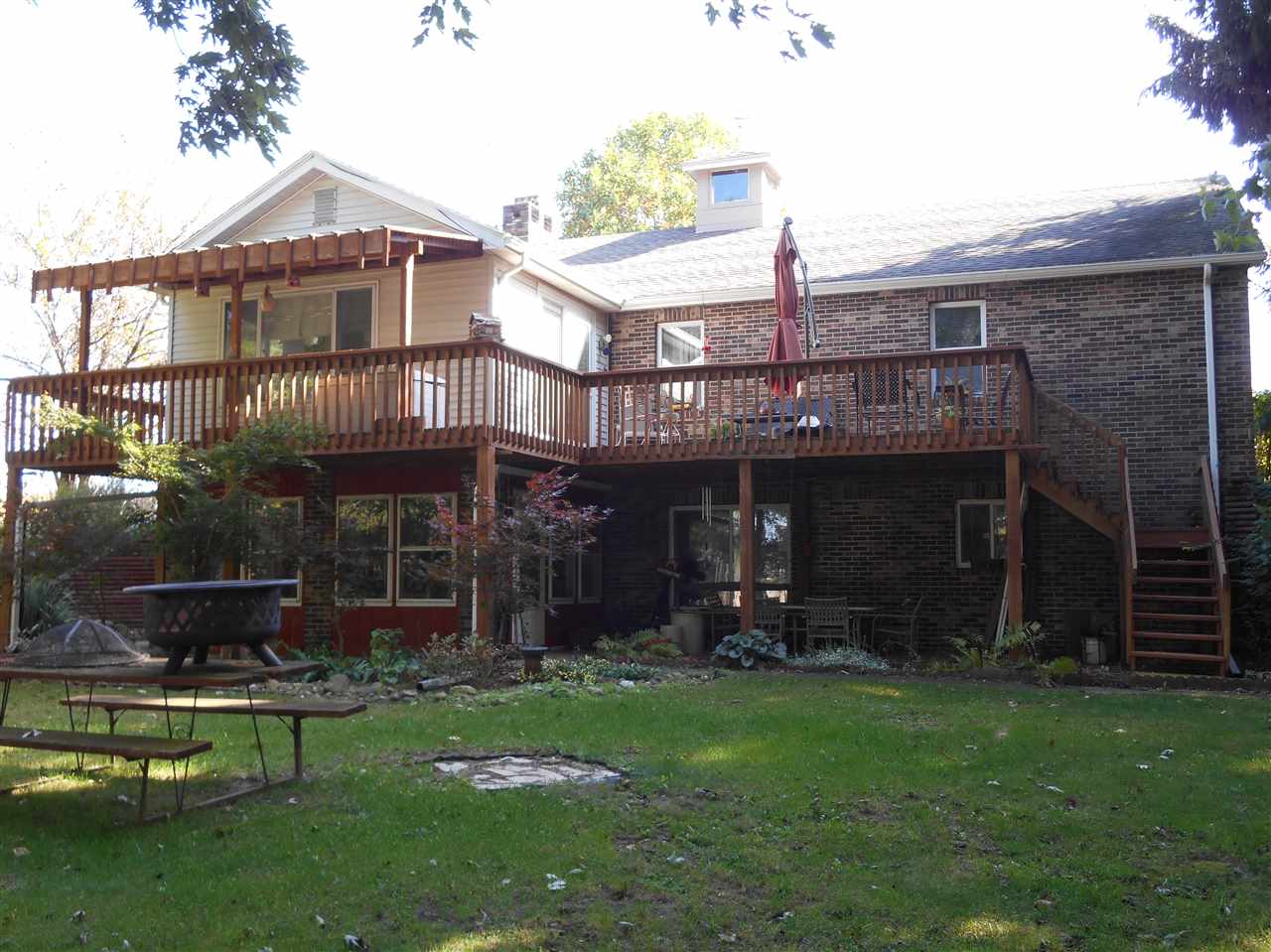 59256 Ash Road Osceola, IN 46561 - Photo 1 of 31 Gallery Image 1