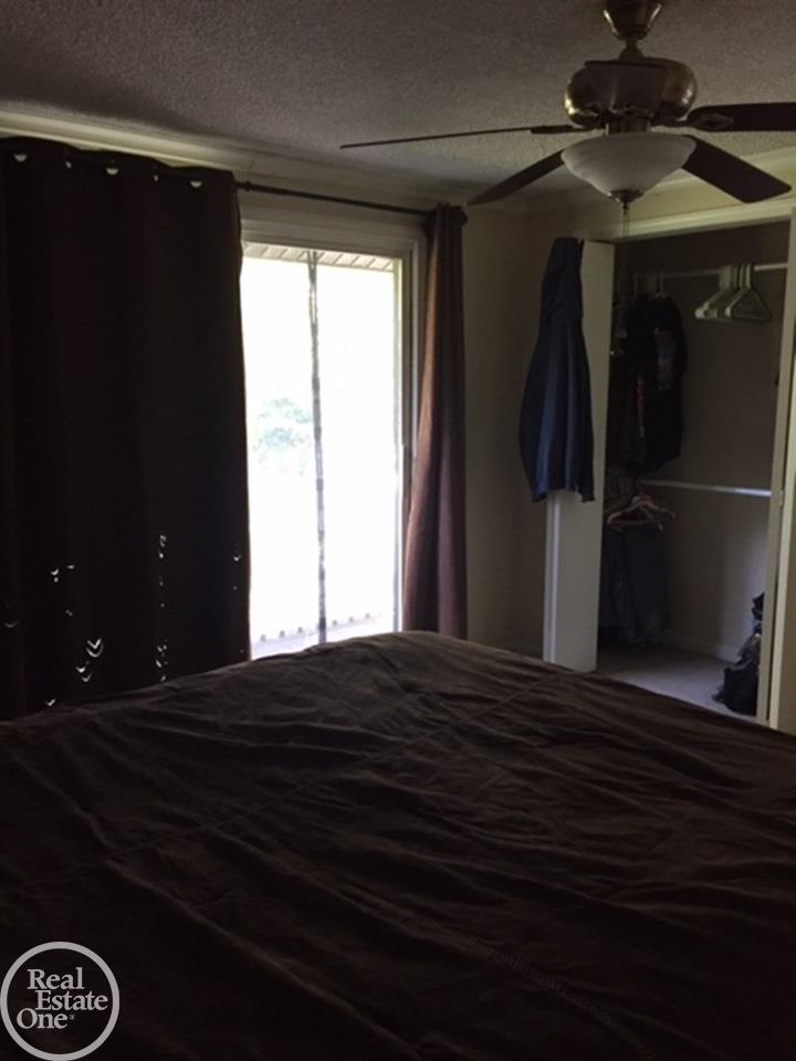6665 Cribbins Road Avoca, MI 48006 - Photo 23 of 80 31361557-22.JPG
