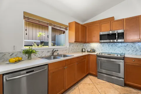 $1,079,000 | 75-6088 Kipehi Place, Kailua-Kona, HI 96740
