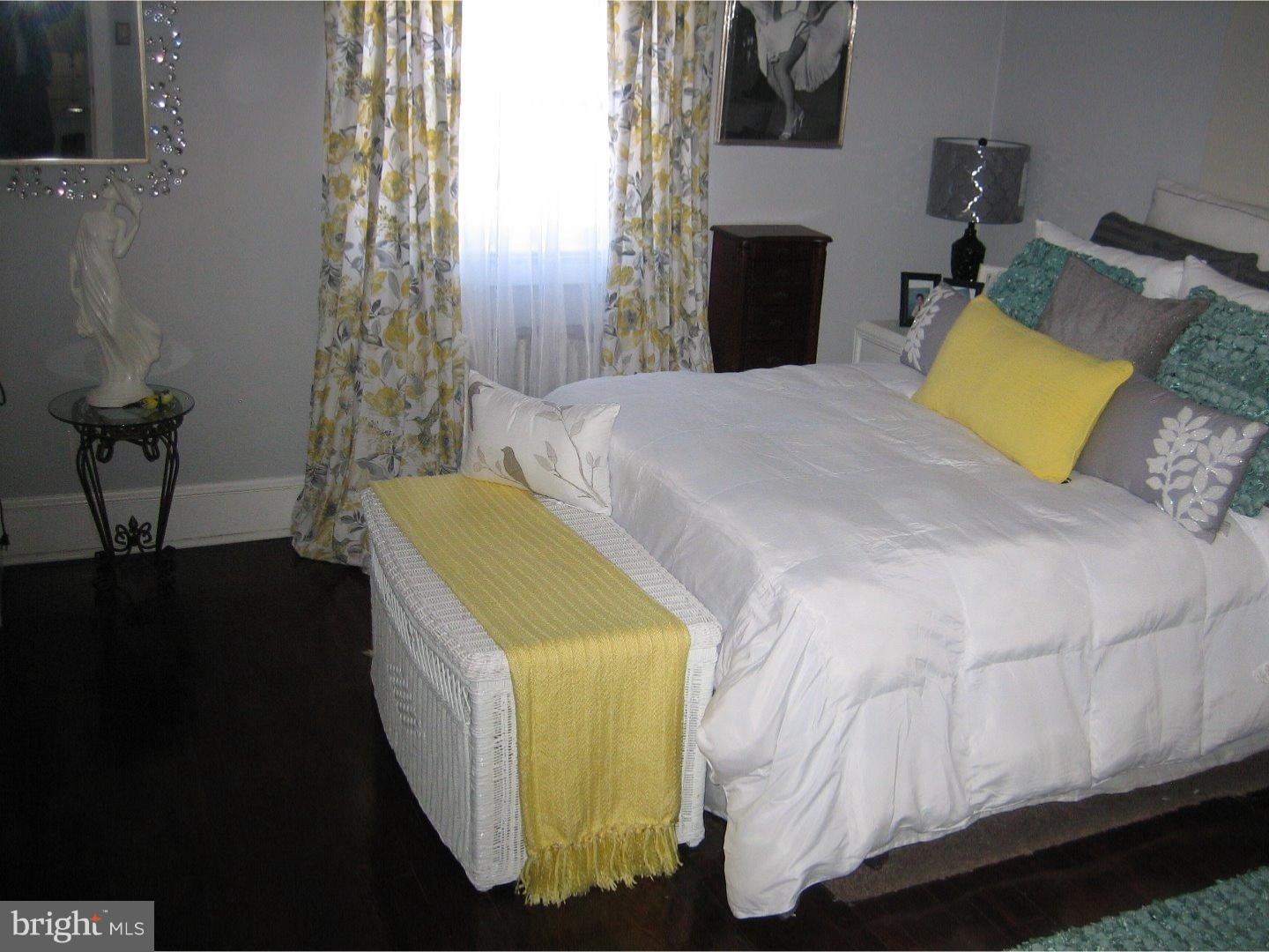 164 Reed Avenue Trenton, NJ 08610 - Photo 6 of 16 Bedroom 3