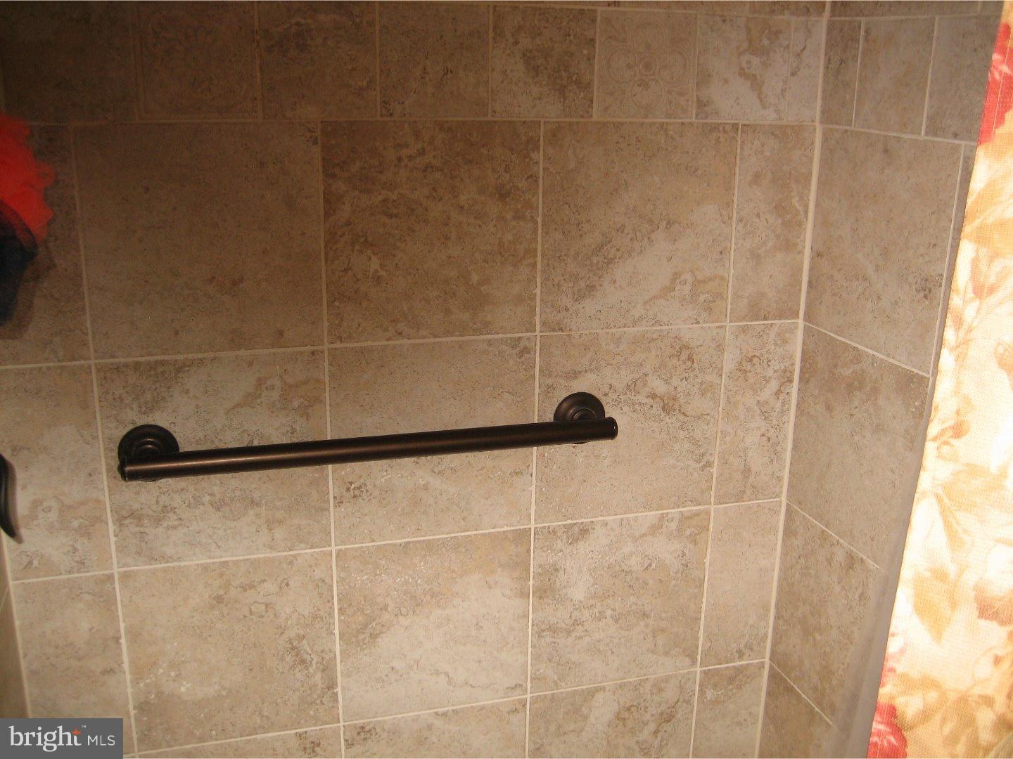 164 Reed Avenue Trenton, NJ 08610 - Photo 7 of 16 Bathroom
