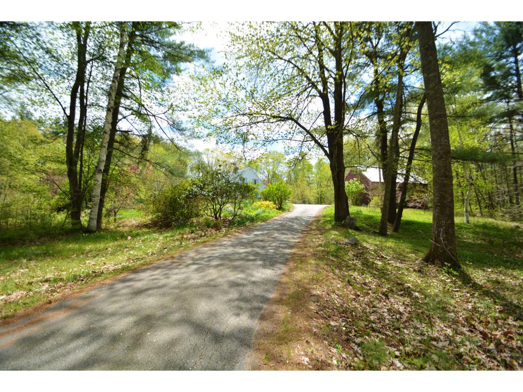 193 Hall Road Barrington, NH 03825 - Photo 2 of 36