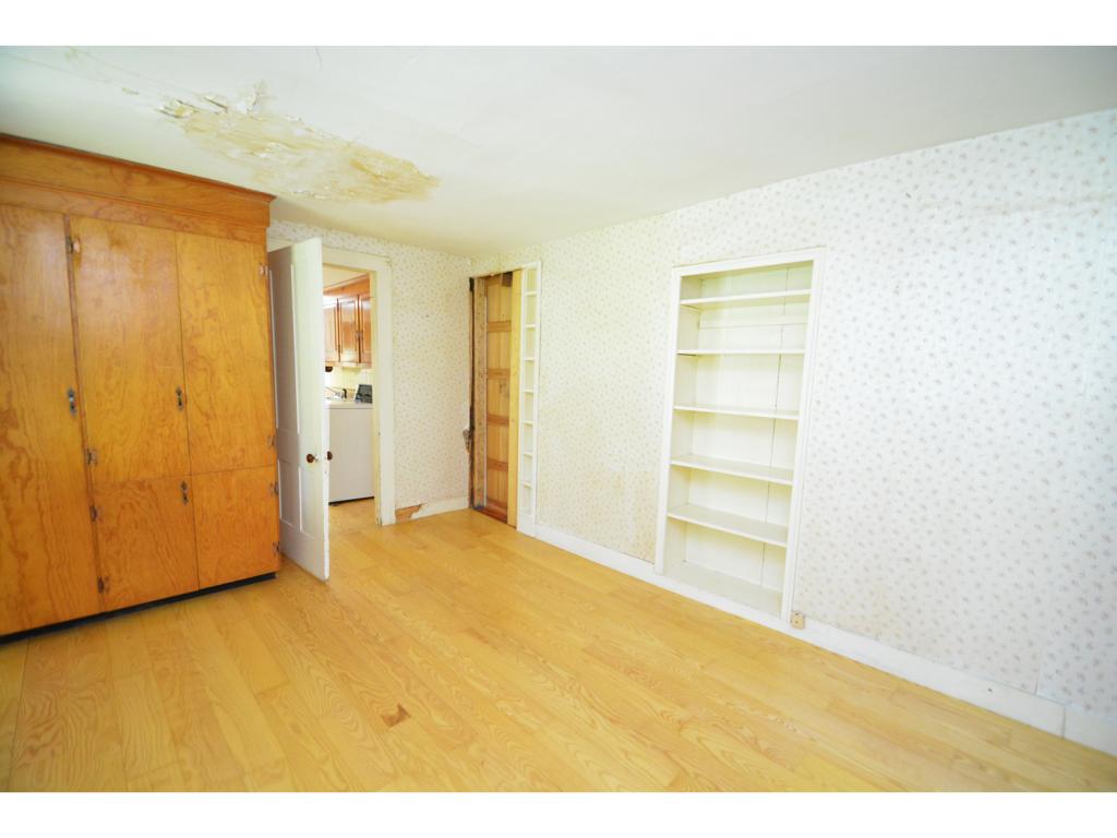 193 Hall Road Barrington, NH 03825 - Photo 14 of 36