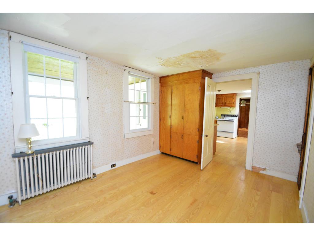 193 Hall Road Barrington, NH 03825 - Photo 15 of 36