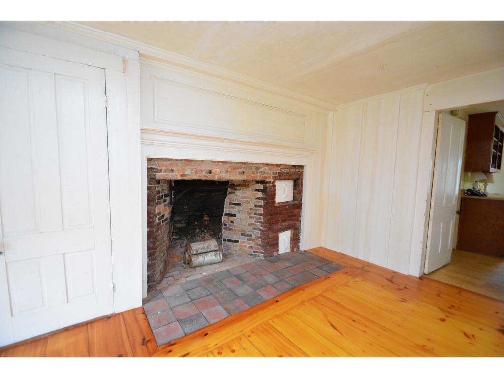193 Hall Road Barrington, NH 03825 - Photo 18 of 36