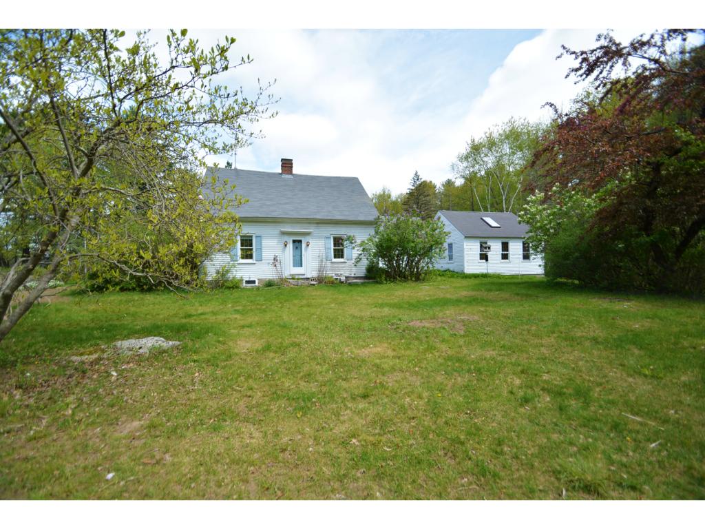 193 Hall Road Barrington, NH 03825 - Photo 3 of 36