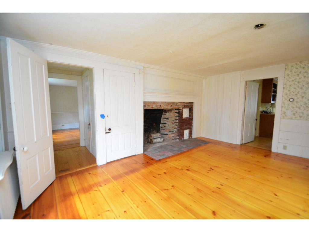 193 Hall Road Barrington, NH 03825 - Photo 21 of 36