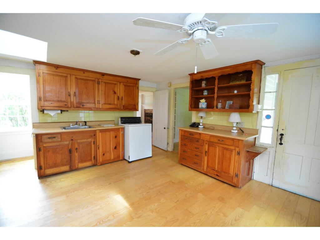 193 Hall Road Barrington, NH 03825 - Photo 23 of 36