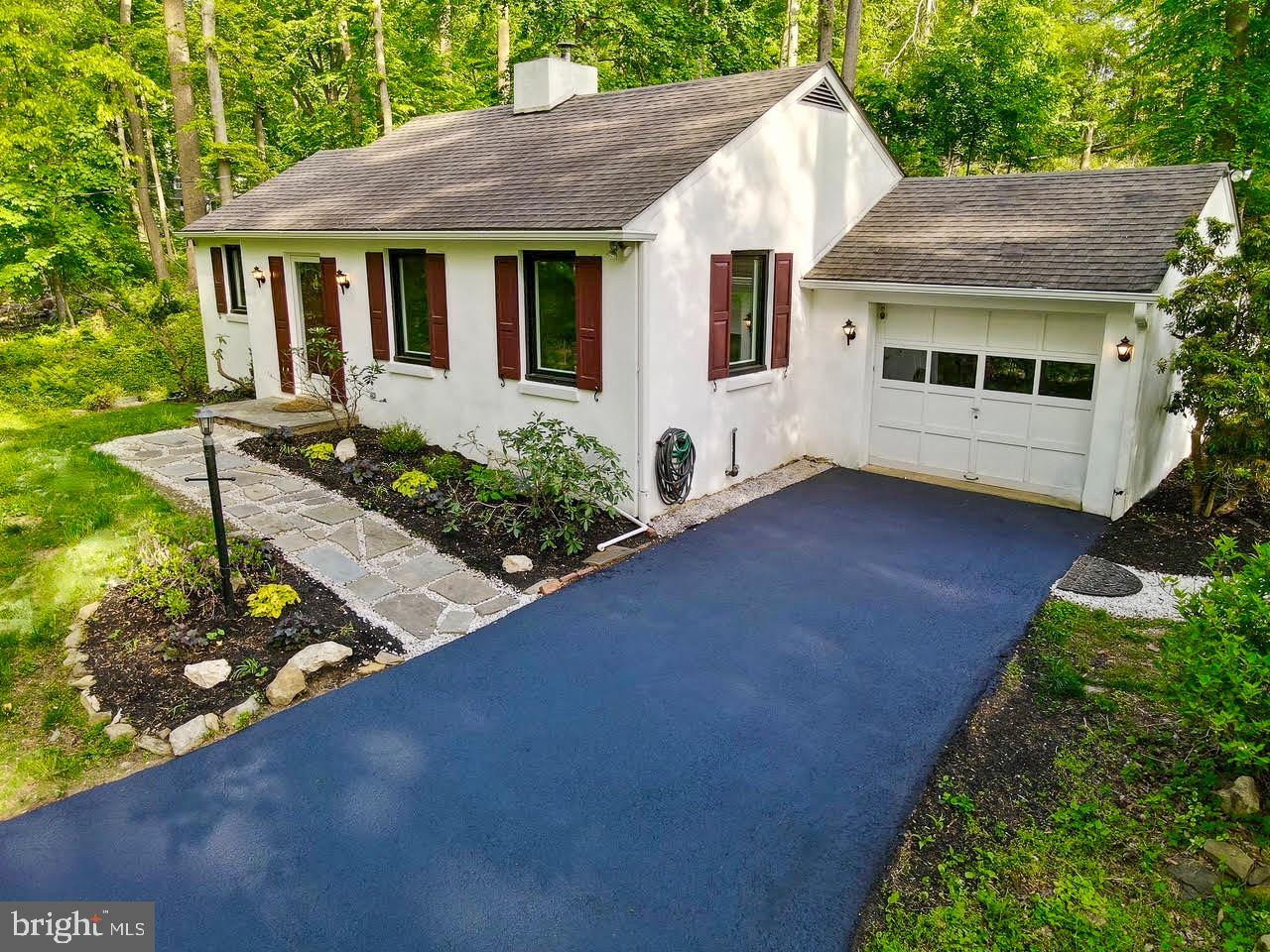 402 Worthington Road Chester Springs, PA 19425 - Photo 1 of 37 Gallery Image 1