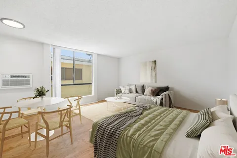 $3,500,000 | 922 North Hudson Avenue, Los Angeles, CA 90038