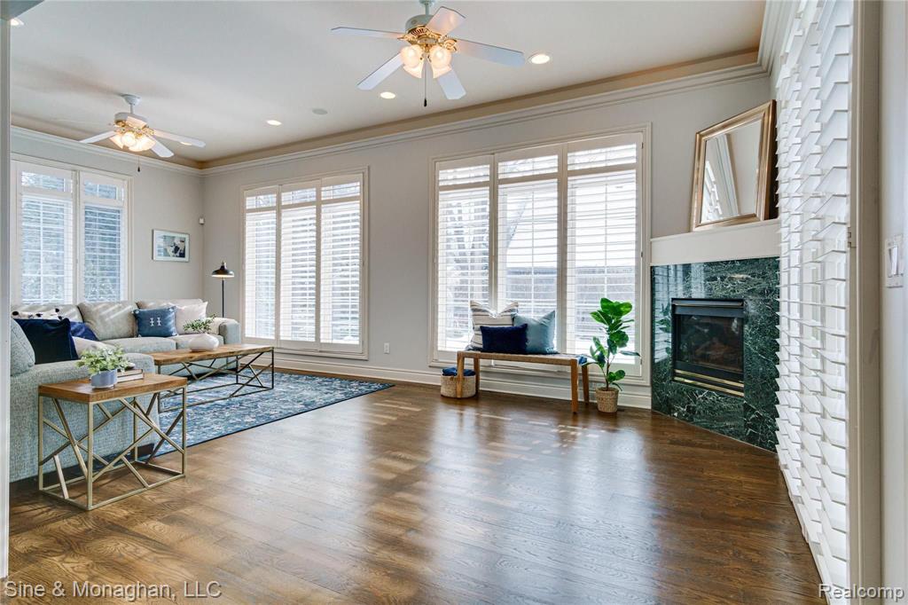 45 Roslyn Road Grosse Pointe Shores, MI 48236 - Photo 28 of 88