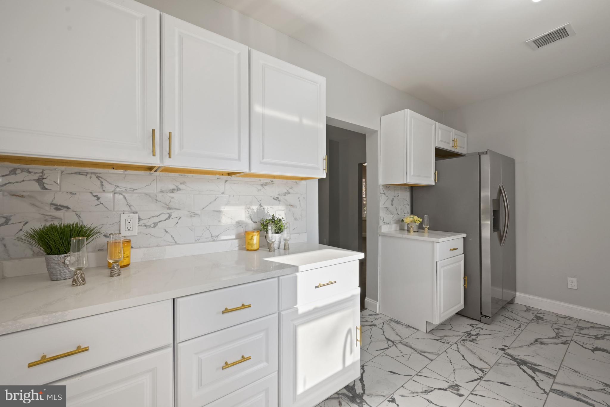 17 Gibbsboro Road Clementon, NJ 08021 - Photo 11 of 31 Tour Photo #3