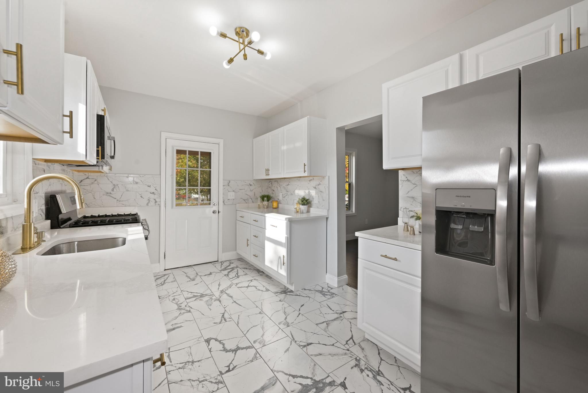 17 Gibbsboro Road Clementon, NJ 08021 - Photo 13 of 31 Tour Photo #5