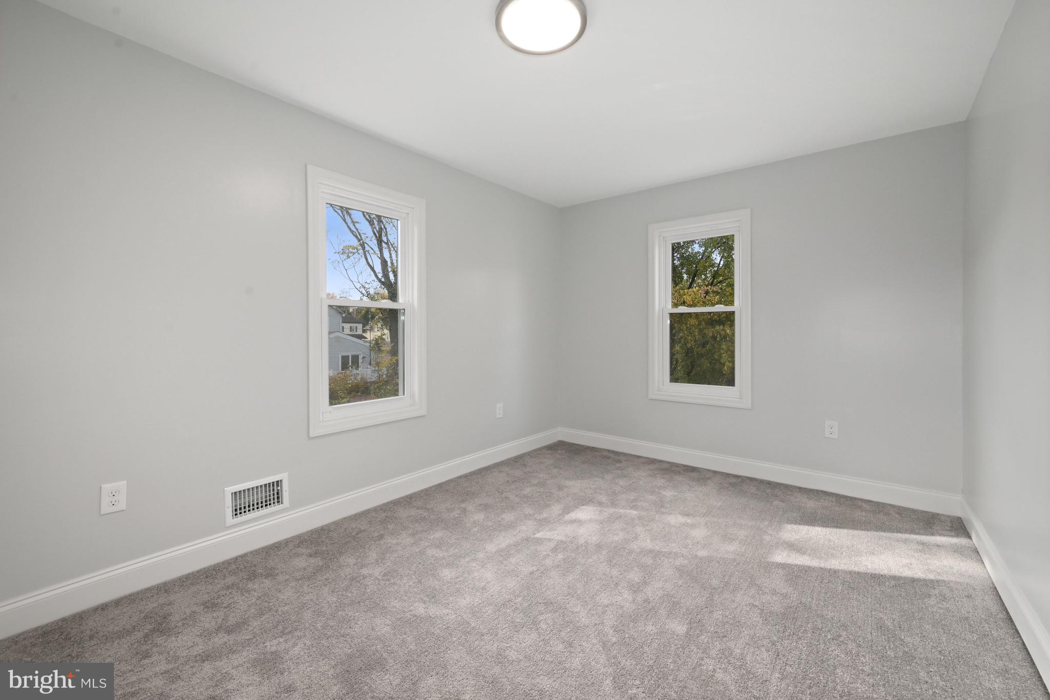 17 Gibbsboro Road Clementon, NJ 08021 - Photo 21 of 31 Tour Photo #11