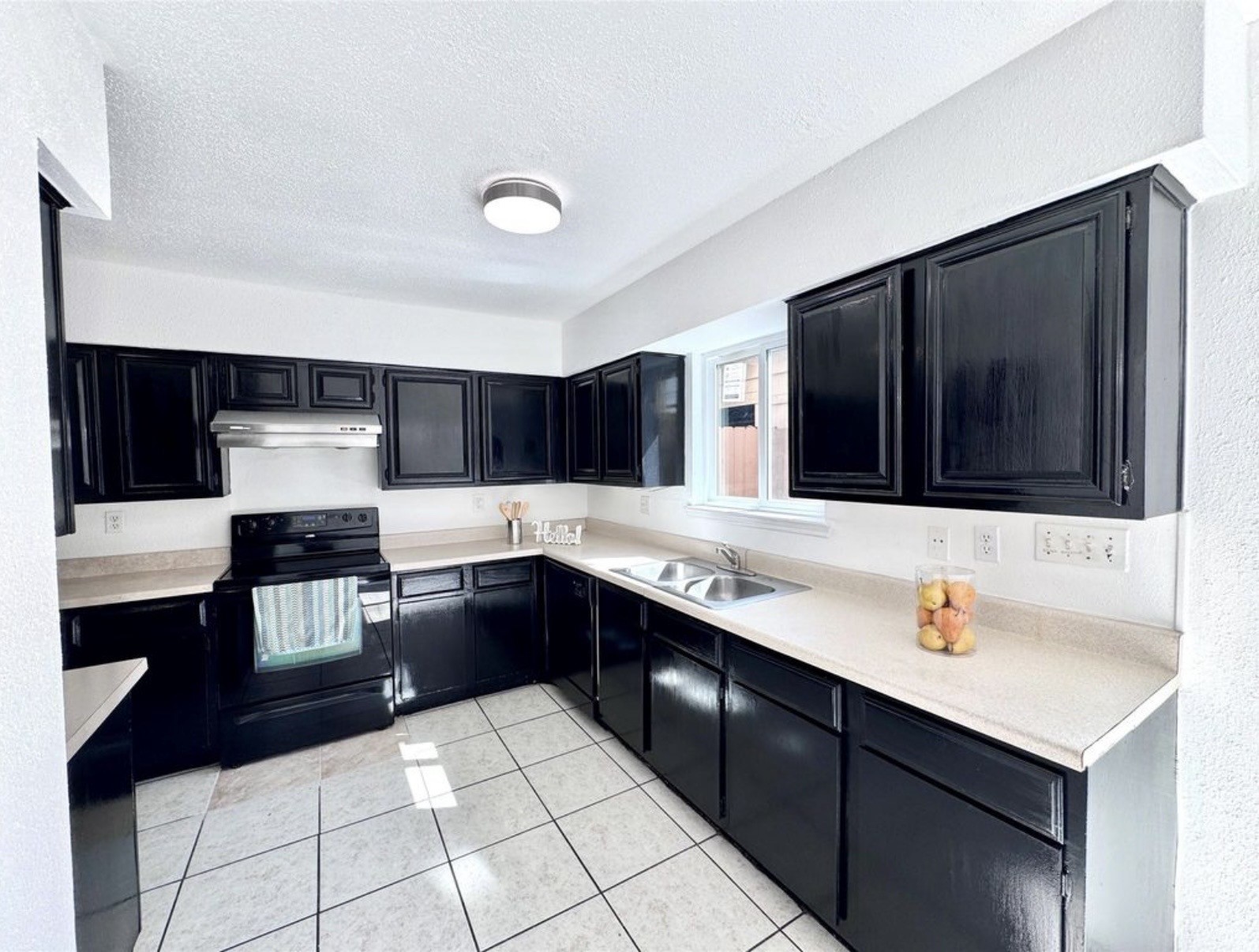 9901 Sharpcrest Street, Unit M6 Houston, TX 77036 - Photo 11 of 24